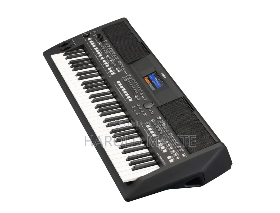 Yamaha PSR Sx 600