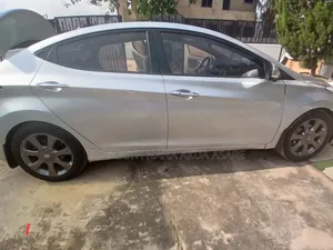 Hyundai Avante 2012 Gray