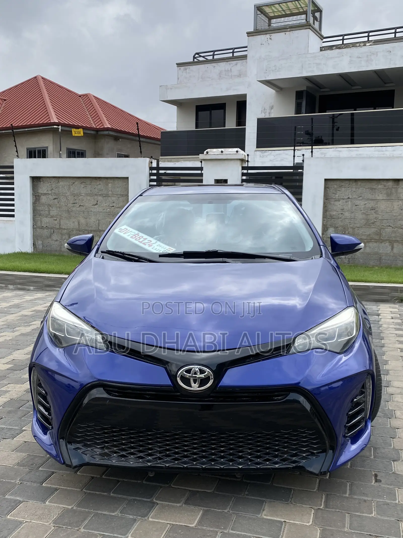 Toyota Corolla SE 4dr Sedan (1.8L 4cyl CVT) 2017 Blue
