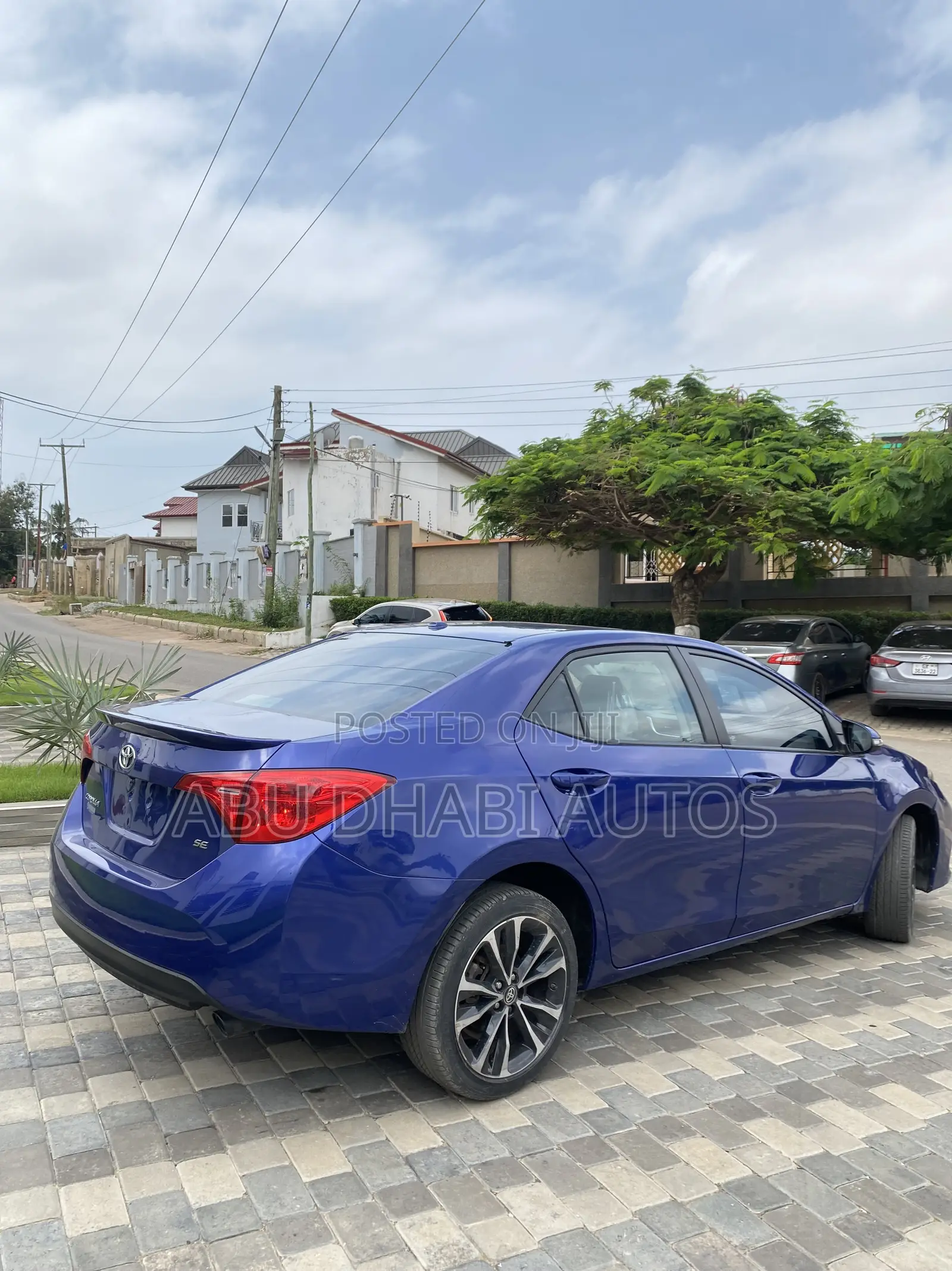Toyota Corolla SE 4dr Sedan (1.8L 4cyl CVT) 2017 Blue