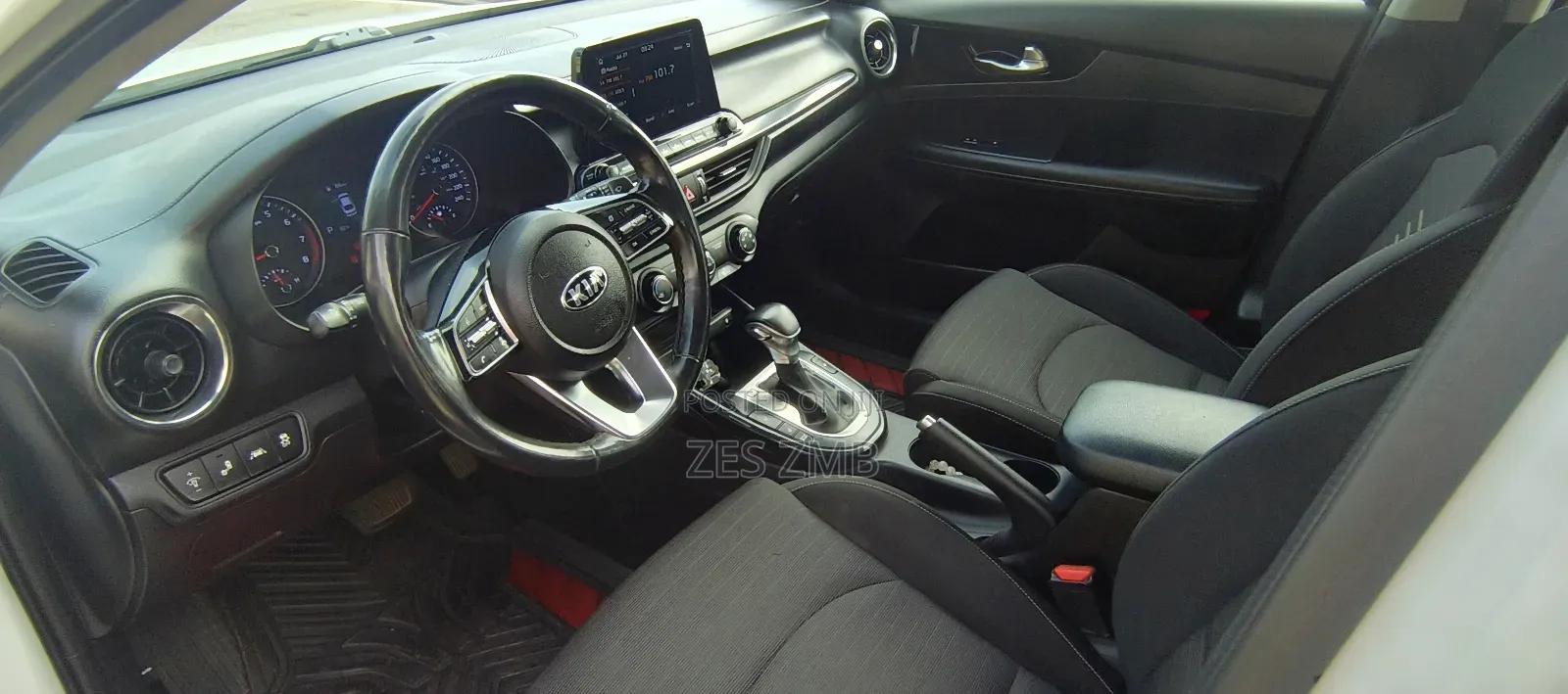 Kia Forte EX 2021 White