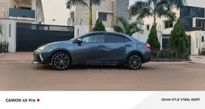 Toyota Corolla S 4dr Sedan (1.8L 4cyl CVT) 2016 Gray