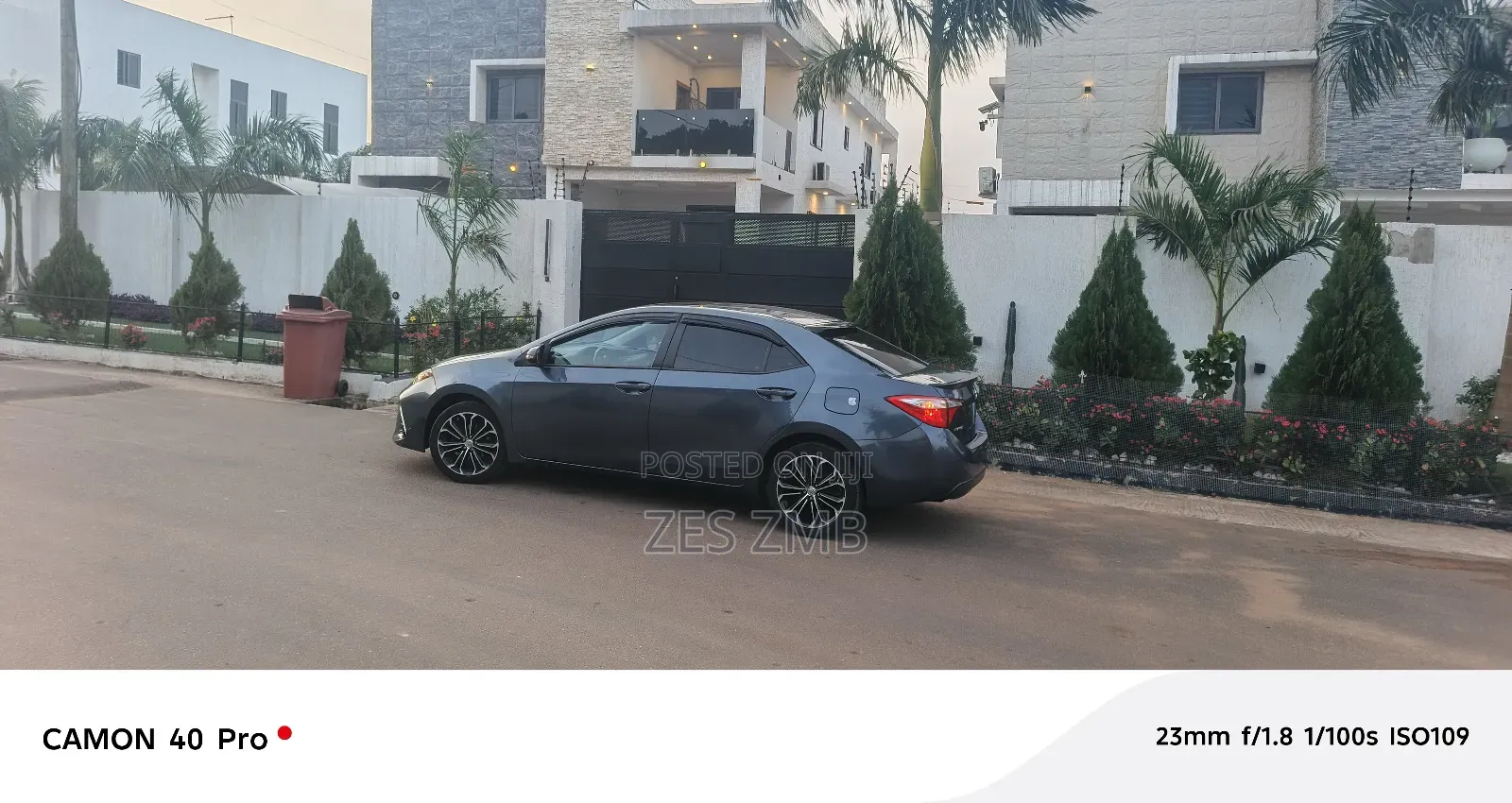 Toyota Corolla S 4dr Sedan (1.8L 4cyl CVT) 2016 Gray