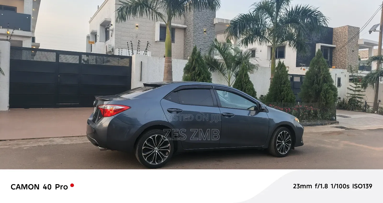 Toyota Corolla S 4dr Sedan (1.8L 4cyl CVT) 2016 Gray