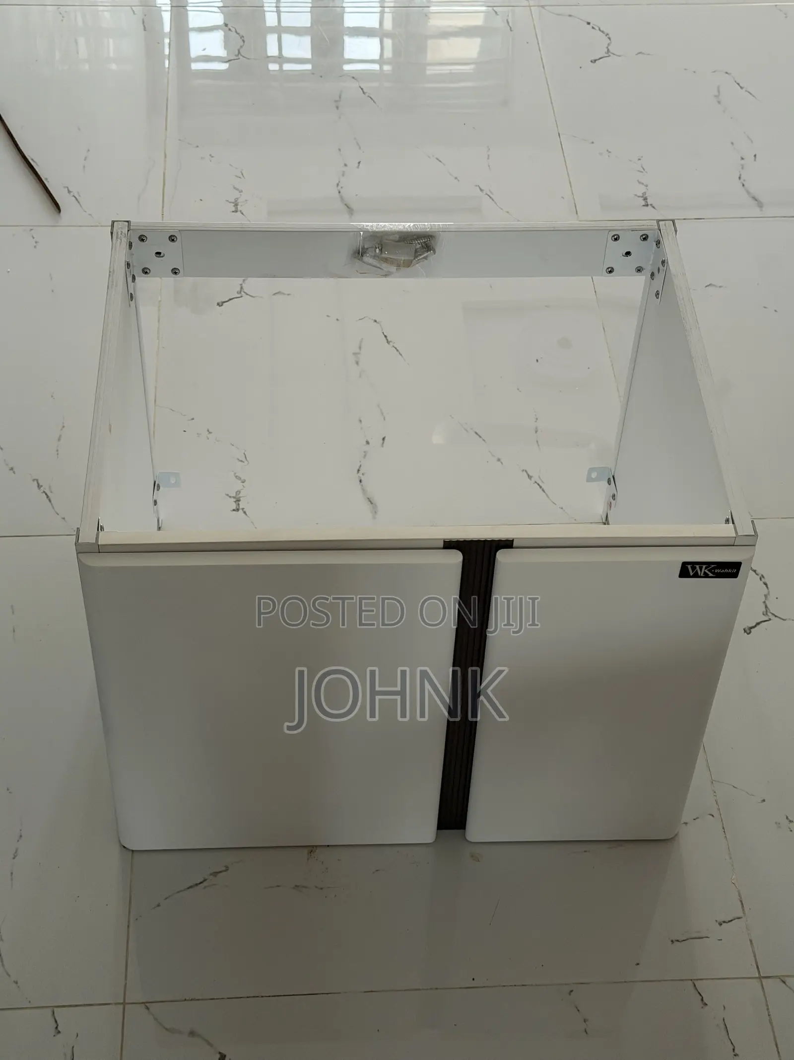Hand Wash Cabinet Basin