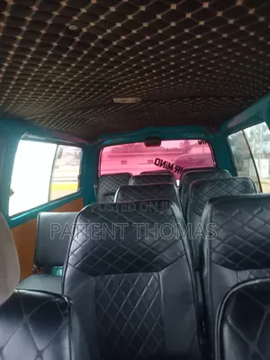 Toyota HiAce 2008 Green