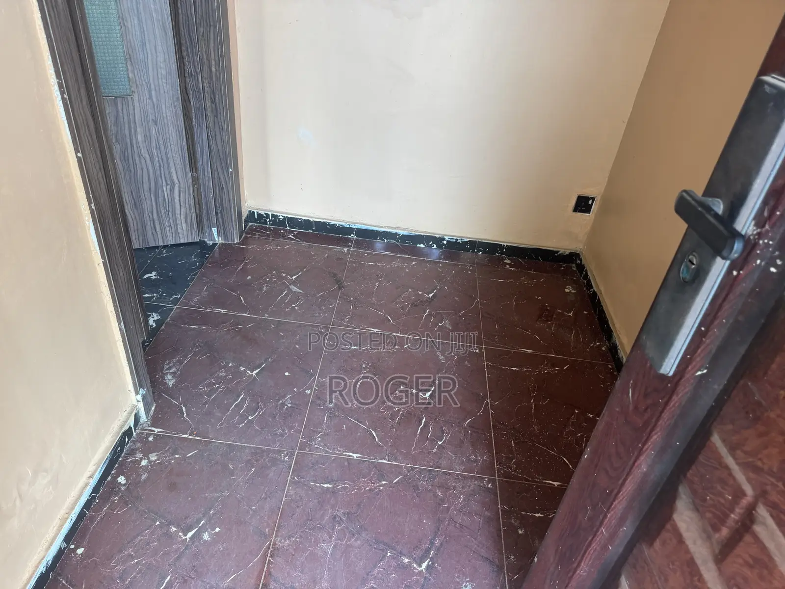 1bdrm House in Kboat Junction, Dome for sale