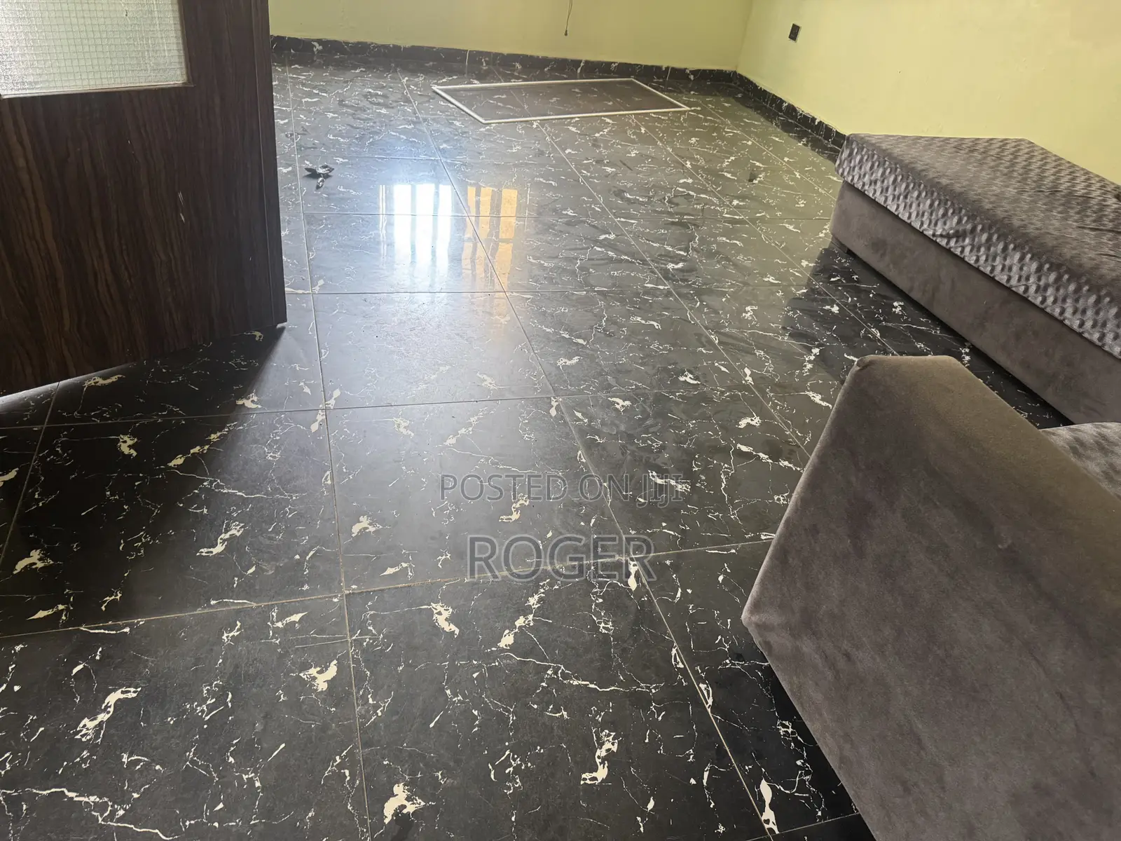 1bdrm House in Kboat Junction, Dome for sale