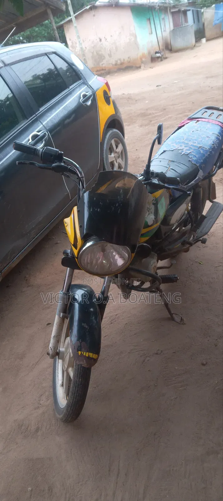 Bajaj Boxer 150 UG 2018 Red
