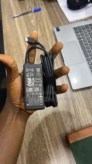 HP Type C Charger