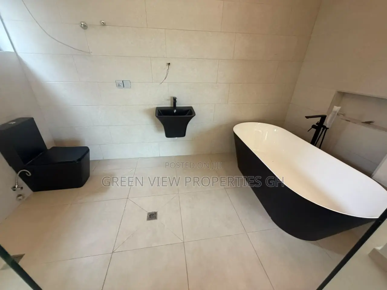 Furnished 4bdrm Duplex in Ashaley Botwe for sale
