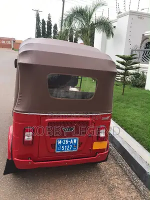 Bajaj RE 2026 Red