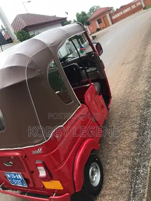 Bajaj RE 2026 Red