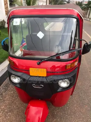Bajaj RE 2026 Red