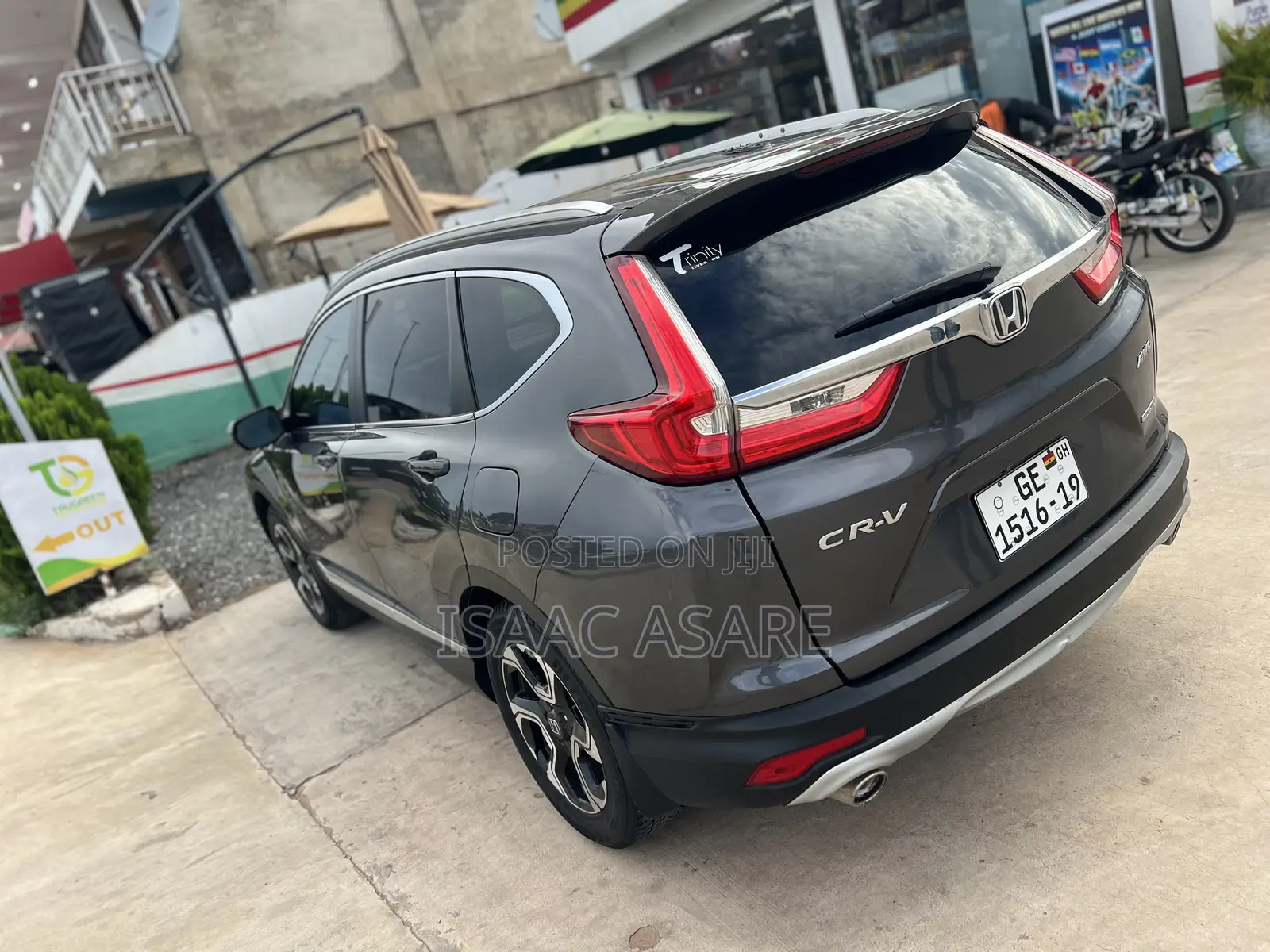 Honda CR-V Touring 4dr SUV AWD (1.5L 4cyl CVT) 2017 Gray