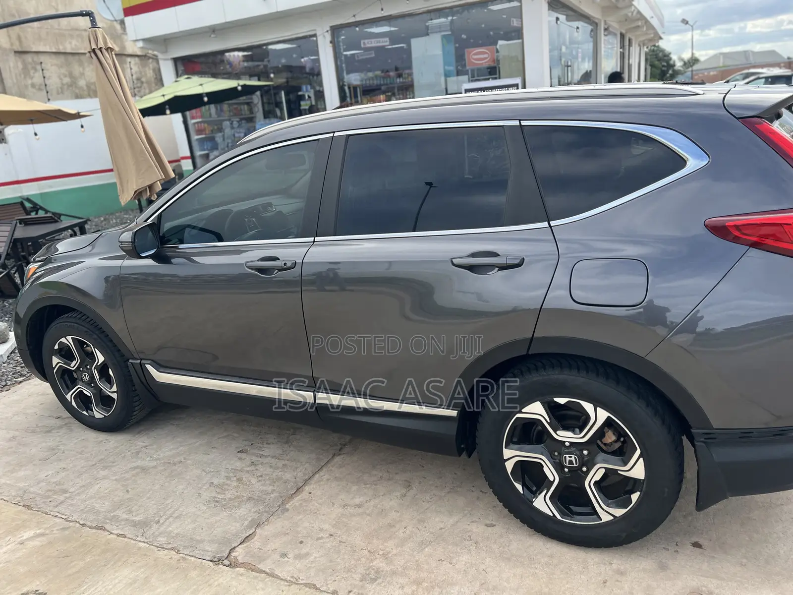 Honda CR-V Touring 4dr SUV AWD (1.5L 4cyl CVT) 2017 Gray