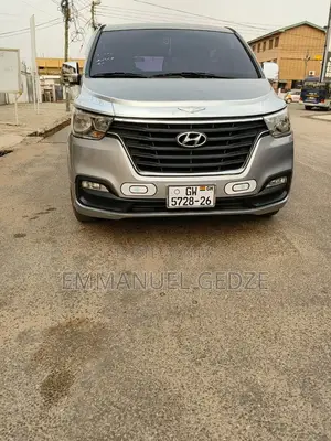 Mini Van - For Rent