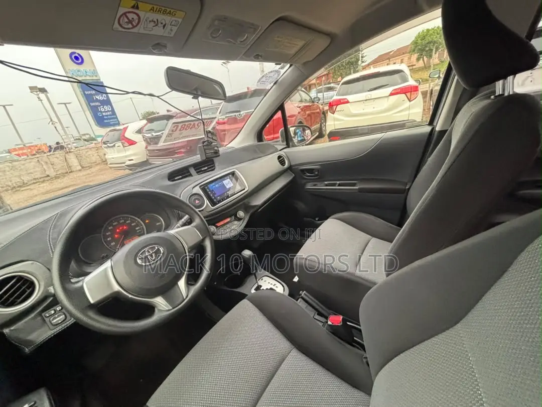 Toyota Vitz 1.5 FWD 3dr 2013