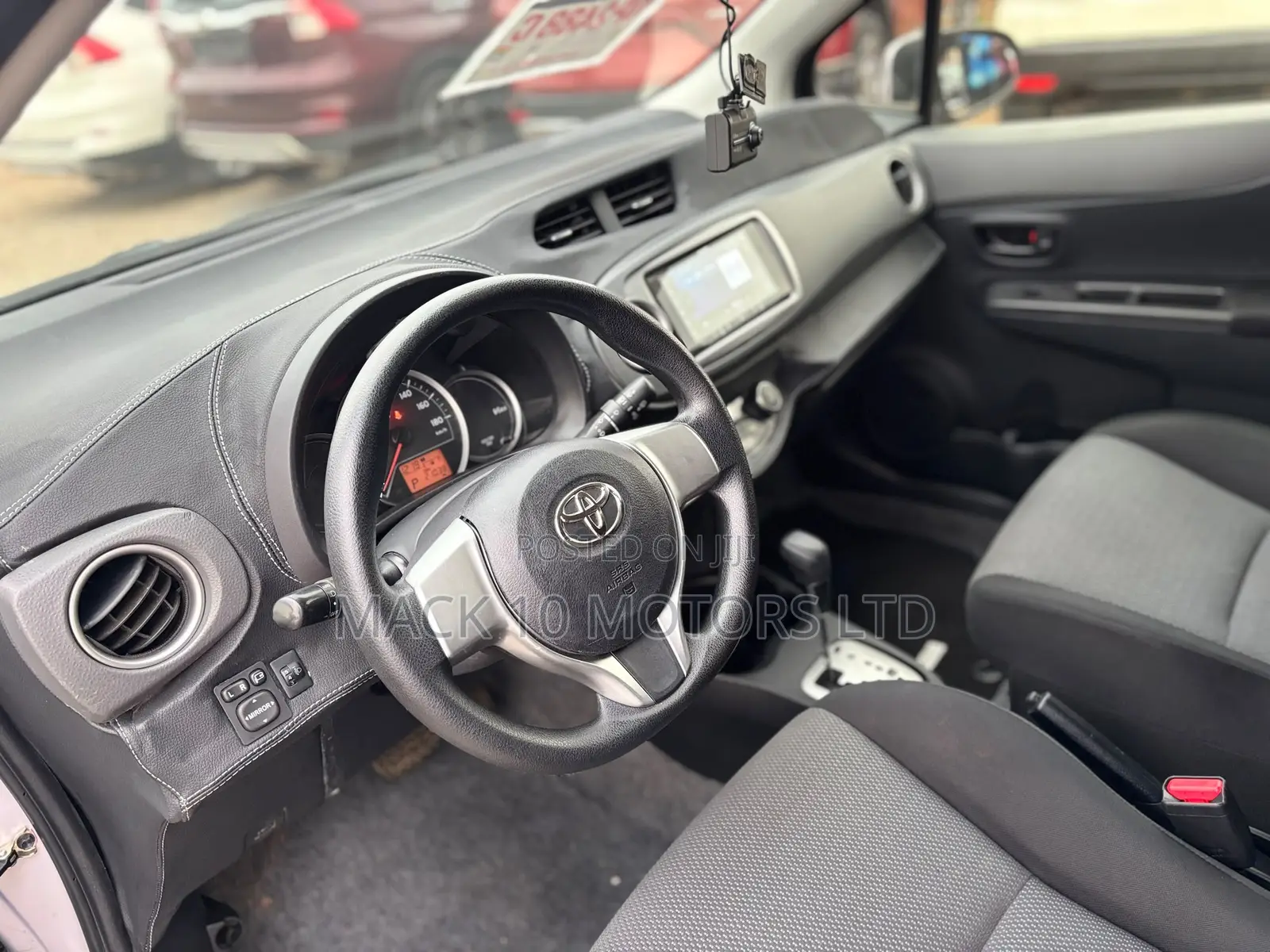Toyota Vitz 1.5 FWD 3dr 2013