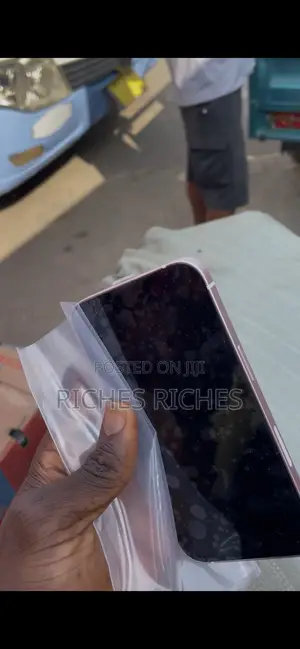 Apple iPhone 13 128 GB Pink