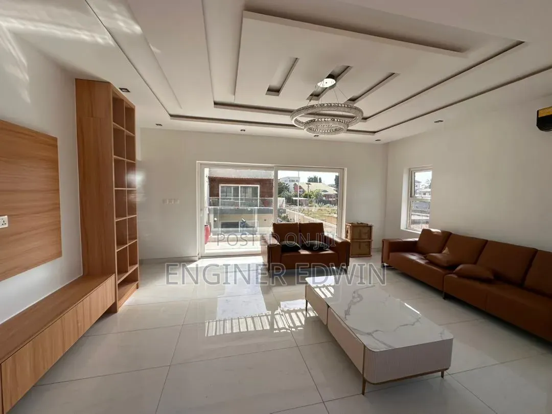 4bdrm Townhouse/Terrace in Burma Camp for sale
