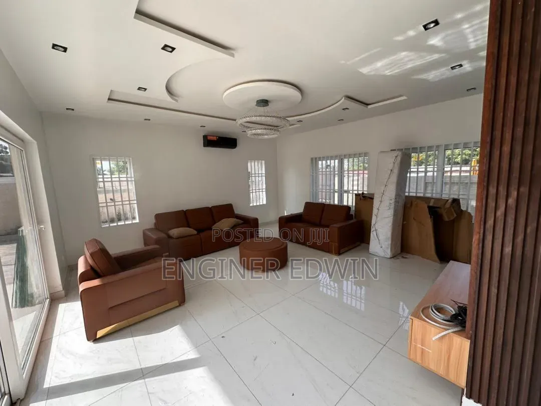 4bdrm Townhouse/Terrace in Burma Camp for sale