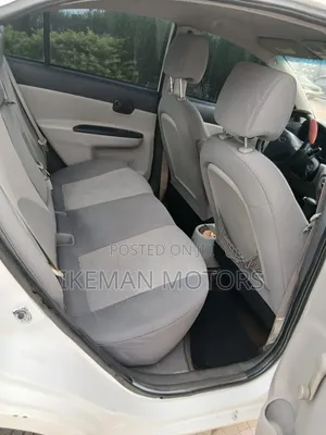 Hyundai Accent 2011 White