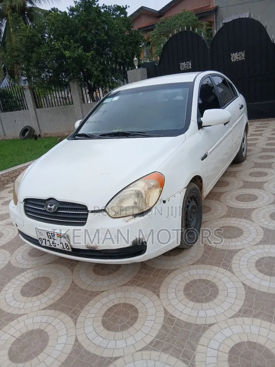 Hyundai Accent 2011 White