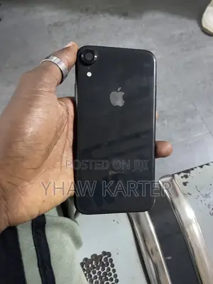 Apple iPhone XR 64 GB Black