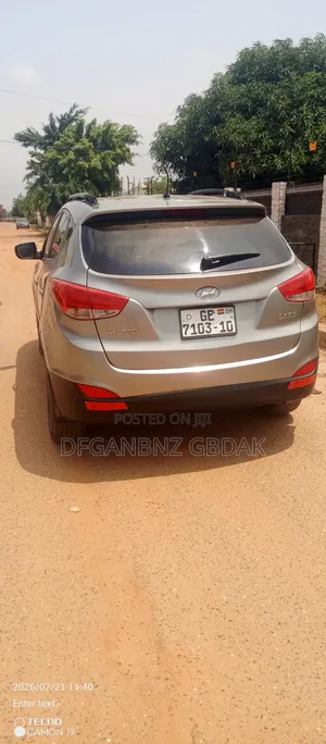 Hyundai Tucson 2010 Green