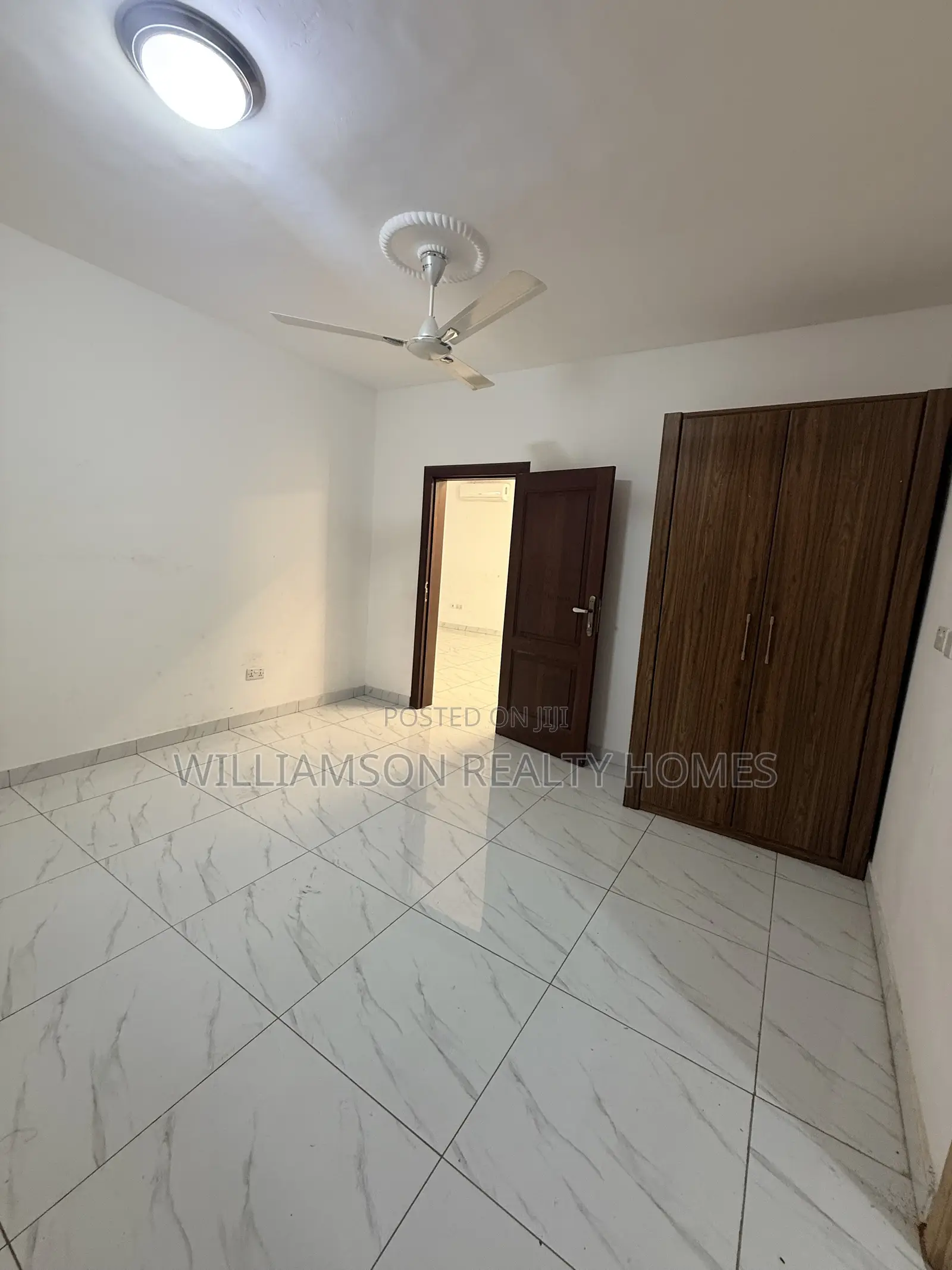 5bdrm House in Community 20 Estate, Spintex for rent