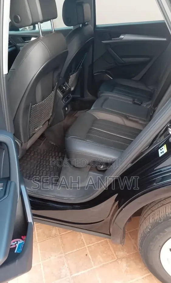Audi Q5 45 Premium AWD quattro 2020 Black