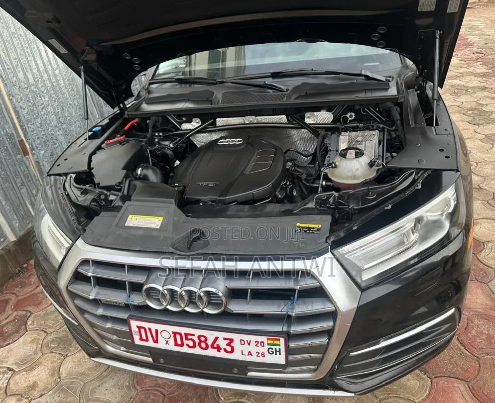 Audi Q5 45 Premium AWD quattro 2020 Black