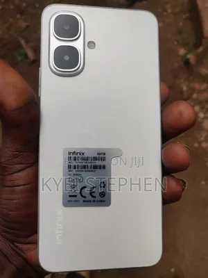 Infinix Smart 10 64 GB Silver