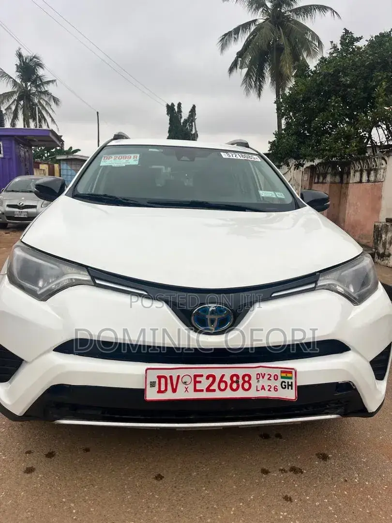 Toyota RAV4 Hybrid 2018 White