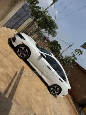 Honda Civic Sport Sedan 2019 White