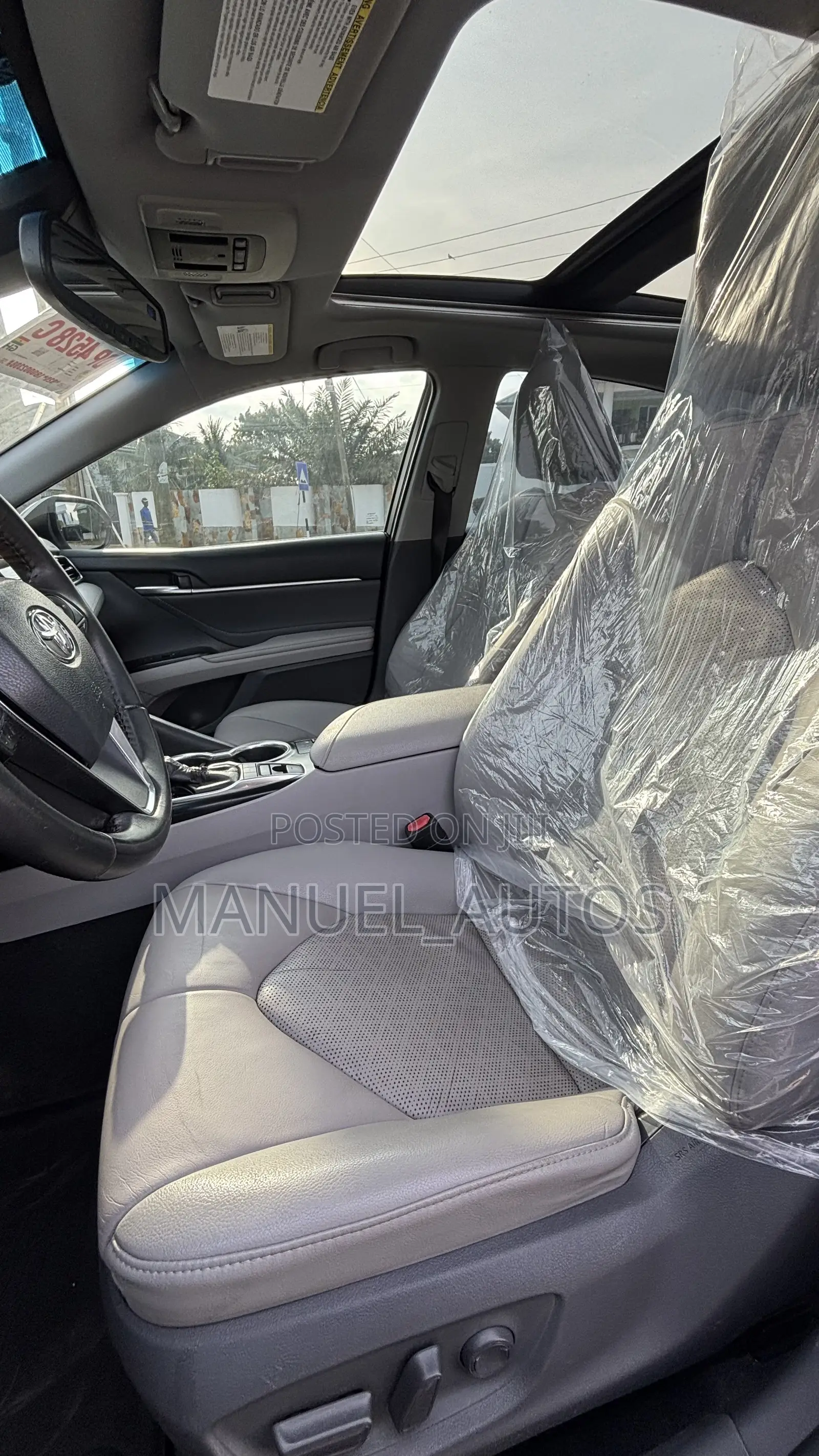 Toyota Camry XSE FWD (2.5L 4cyl 8AM) 2018 White