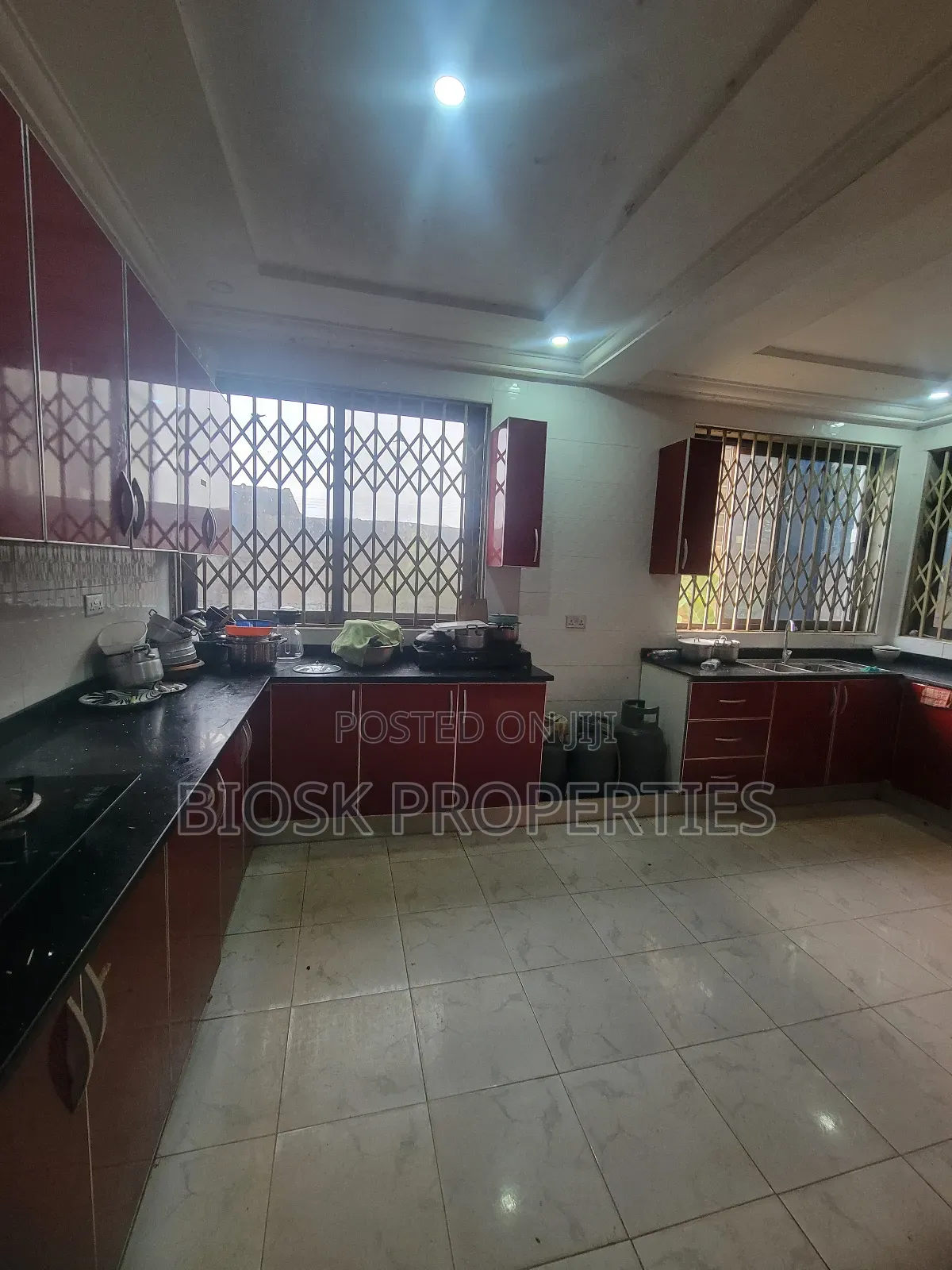 1bdrm Apartment in Biosk Properties, Malejor for rent