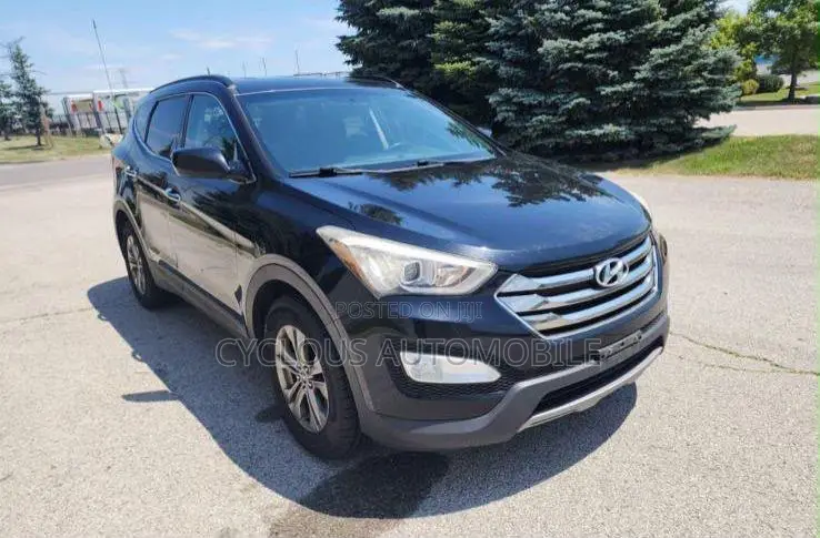 Hyundai Santa Fe GLS 4dr SUV AWD (3.3L 6cyl 6A) 2014 Black