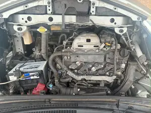 Toyota Vitz 1.3 AWD 5dr 2012 Gray