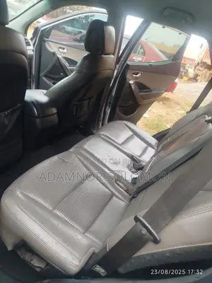 Hyundai Santa Fe 2016 Silver