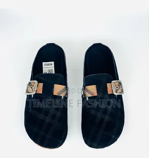Fashionable Burberry Men's Half Shoe