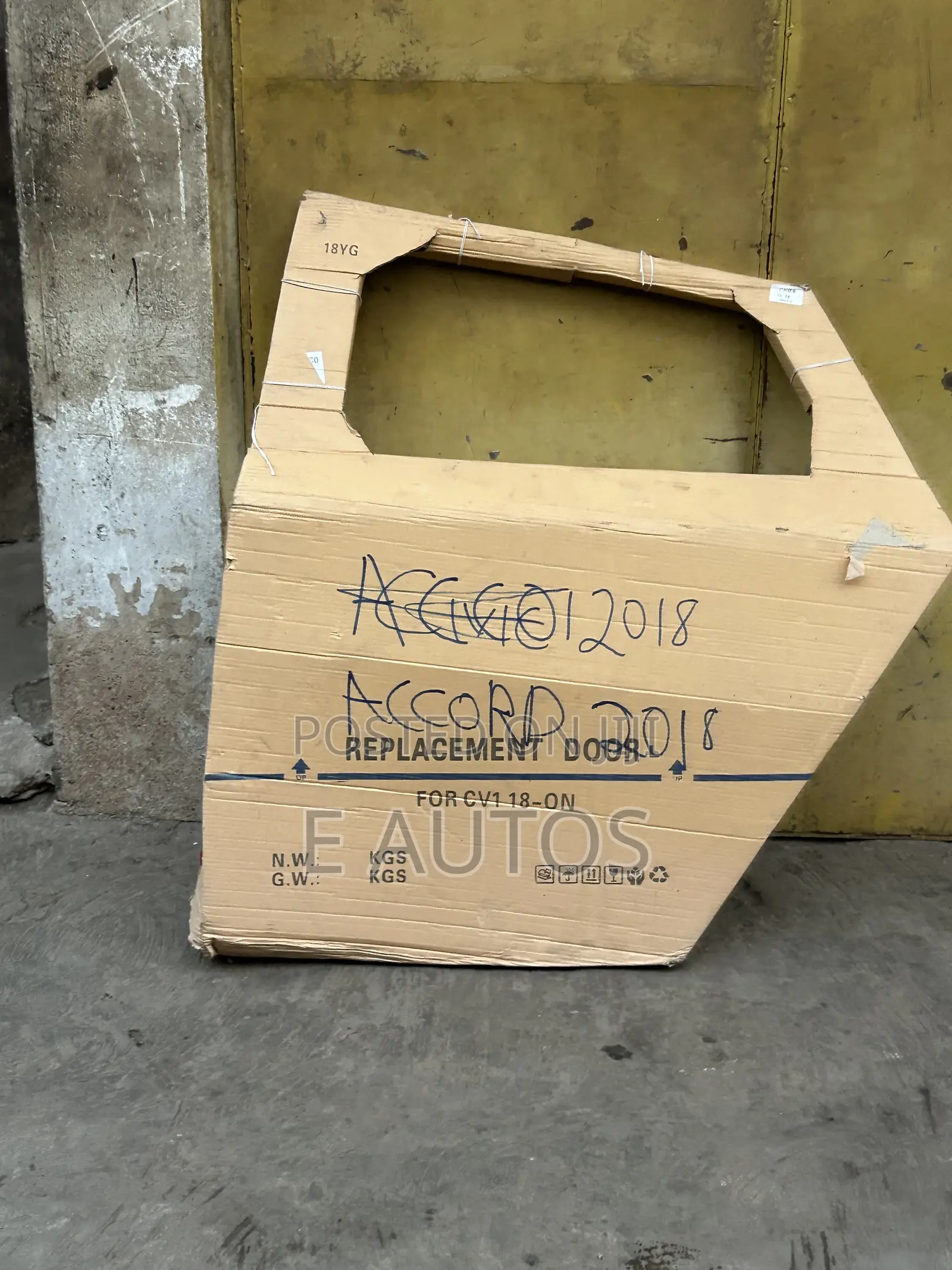 Accrod 18 Door for All Sides