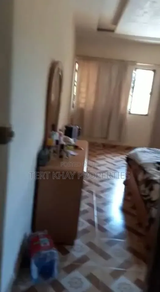 3bdrm House in Akweley for sale