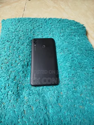 Honor 8C 64 GB Black