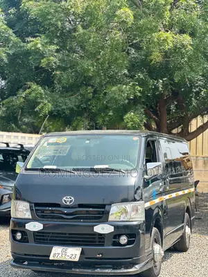 Toyota HiAce 2018 Black