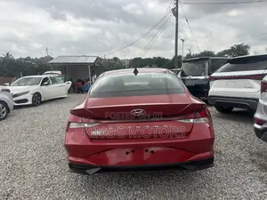 Hyundai Elantra SEL 2020 Red