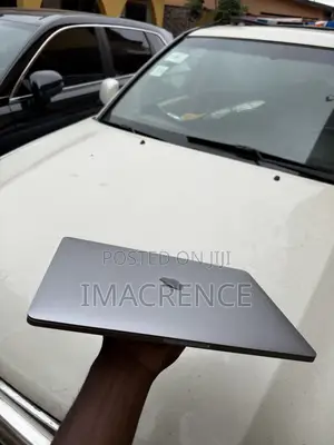 Laptop Apple MacBook Pro 2019 8GB Intel Core i5 SSD 256GB