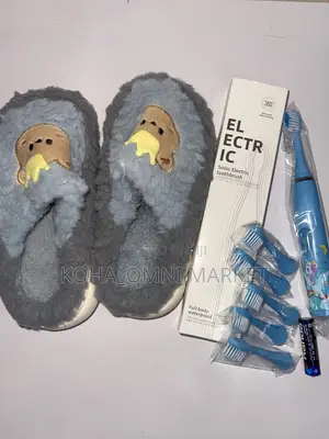 Kids Set- Electric Toothbrush + Flufffy Shoes