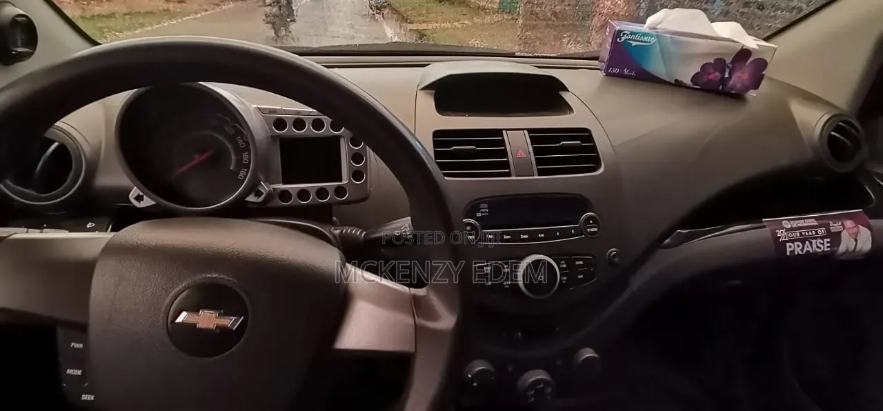 Chevrolet Spark 2014 White